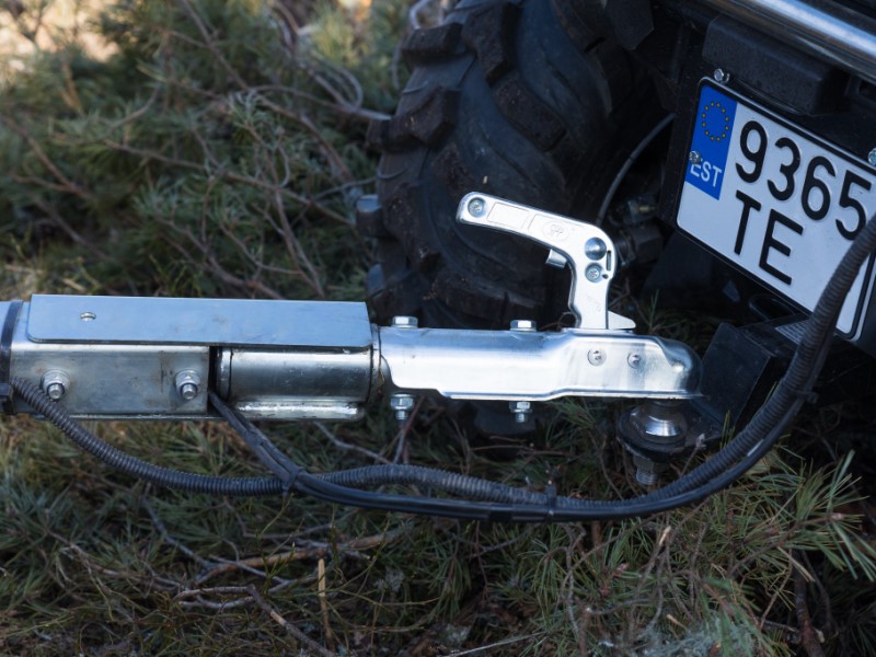 Swivel hitch: IB Trailers | Iron Baltic