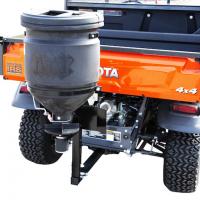Universal spreader 57L rack and 2" receiver fitment